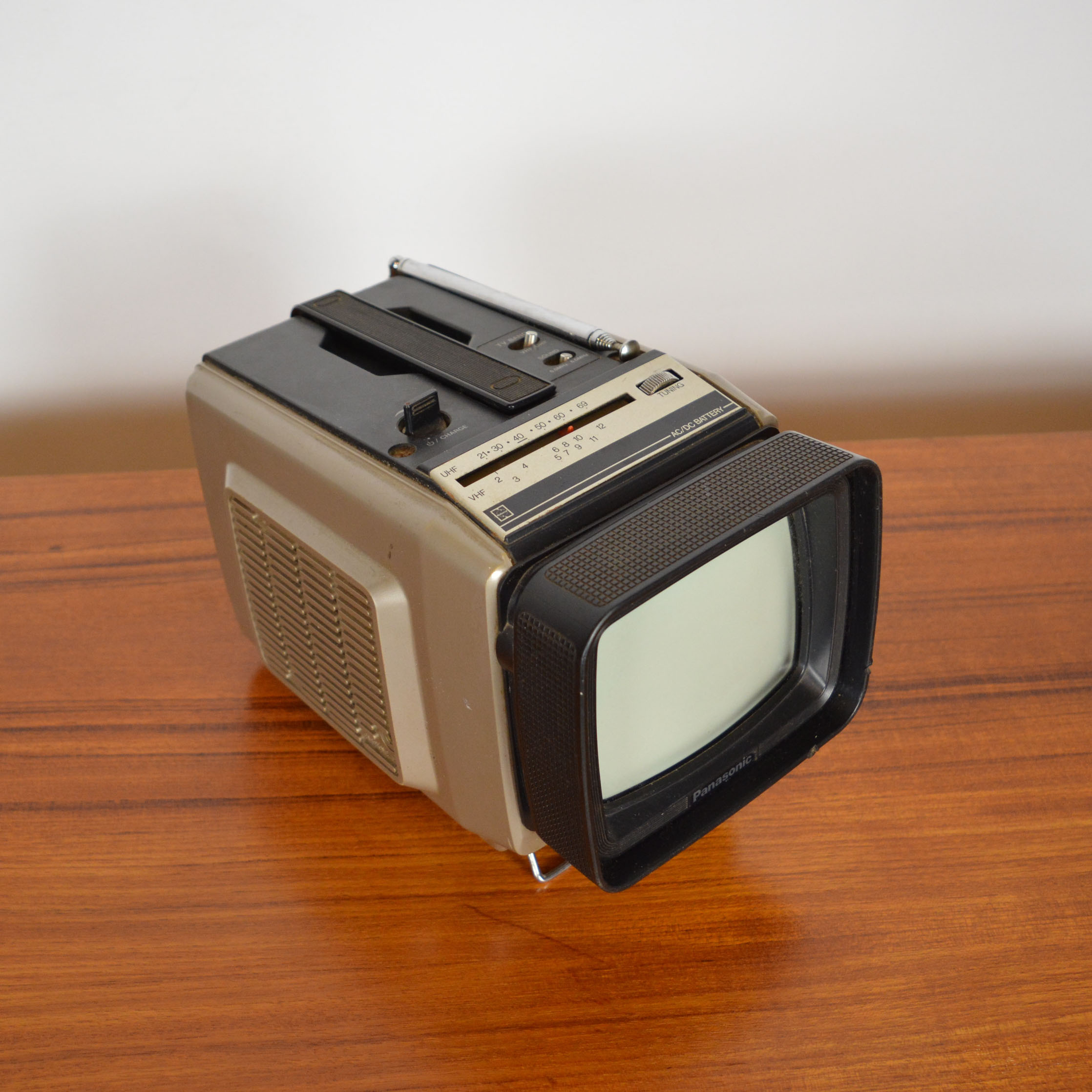 RHV0022-6