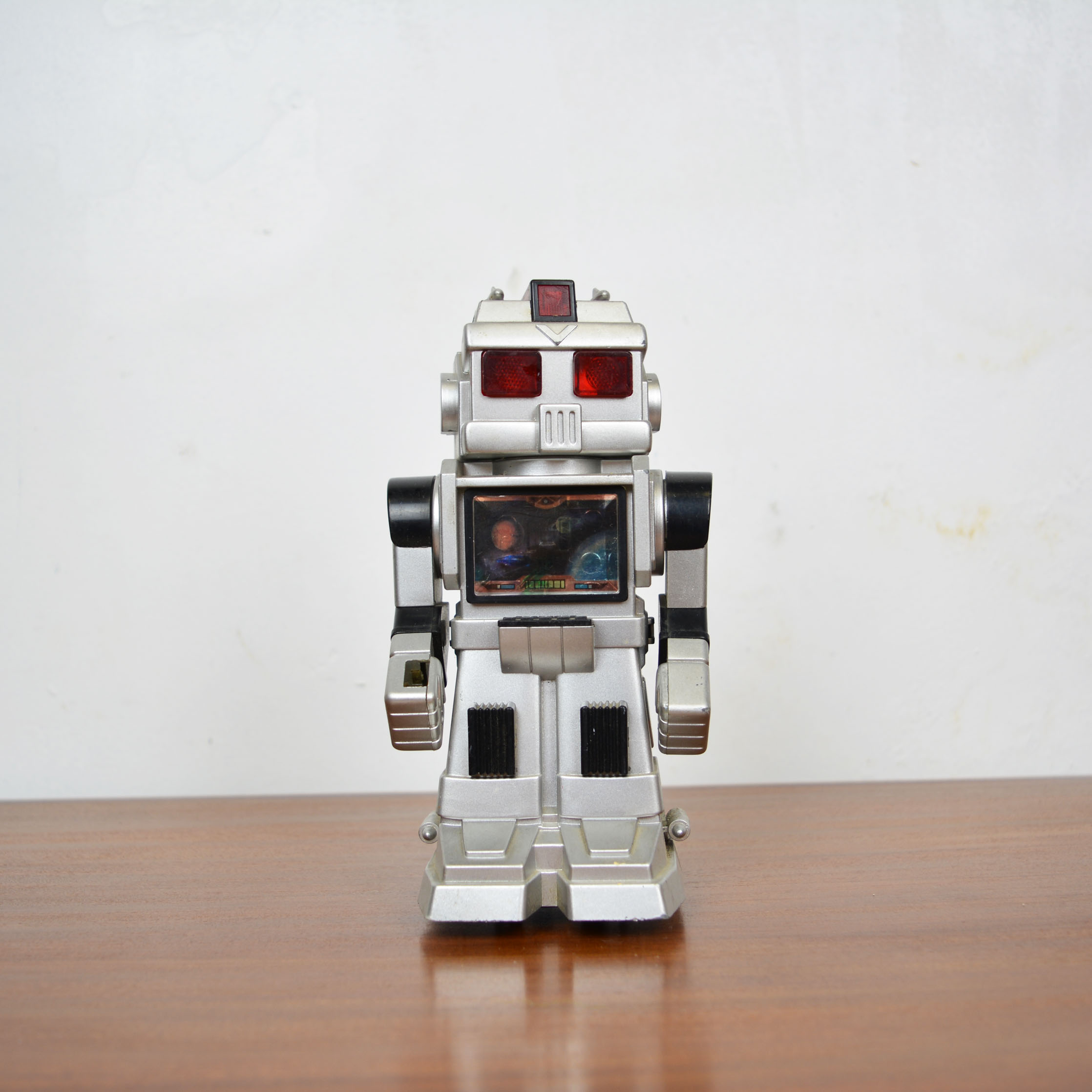 RRO0008-1