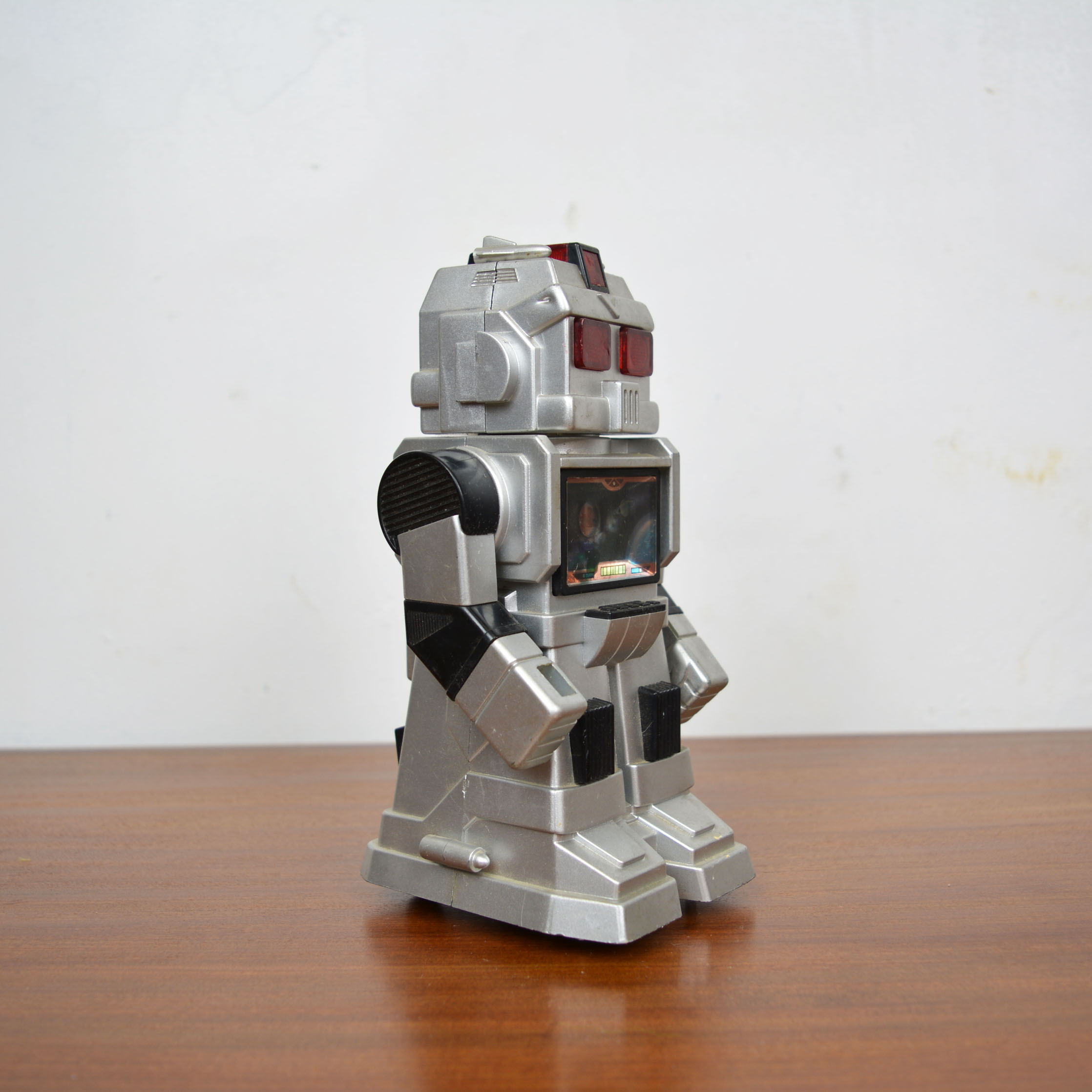 RRO0008-2