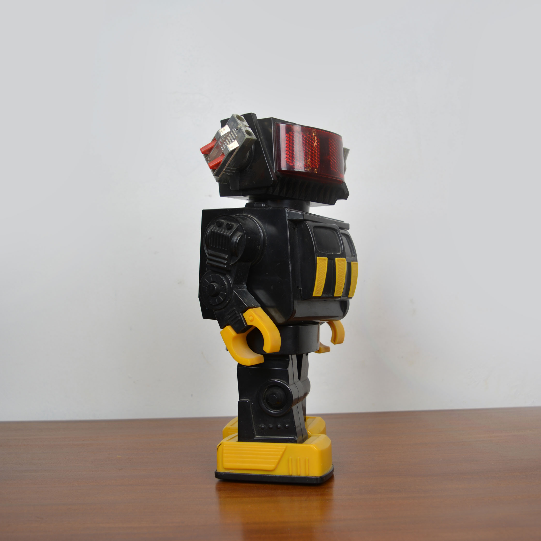 RRO0010-2