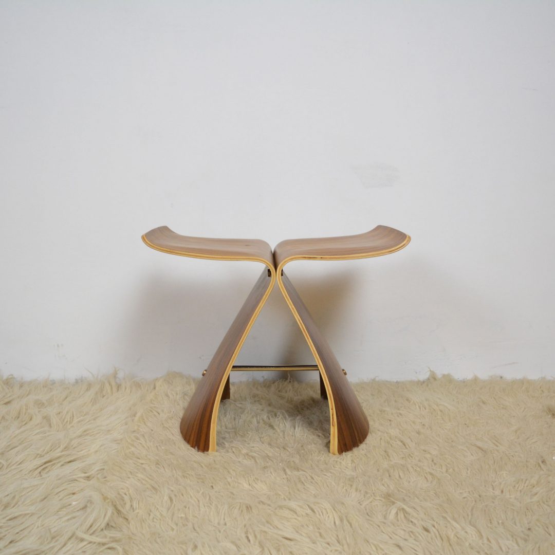 Homam Stool Rent Stool -Rent Only- MODERNON - A Retrosexual Movement