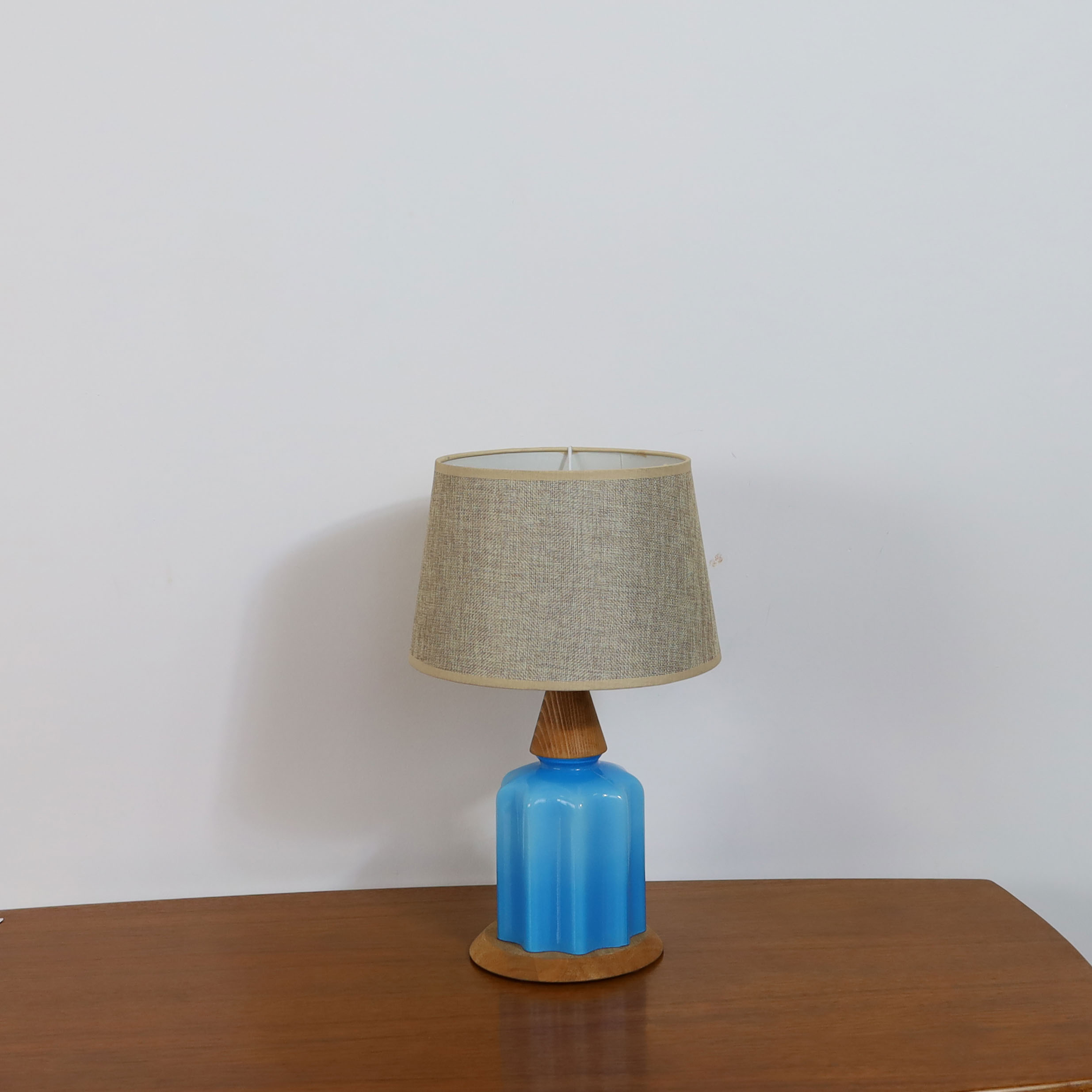 MODERNON LD0326-4