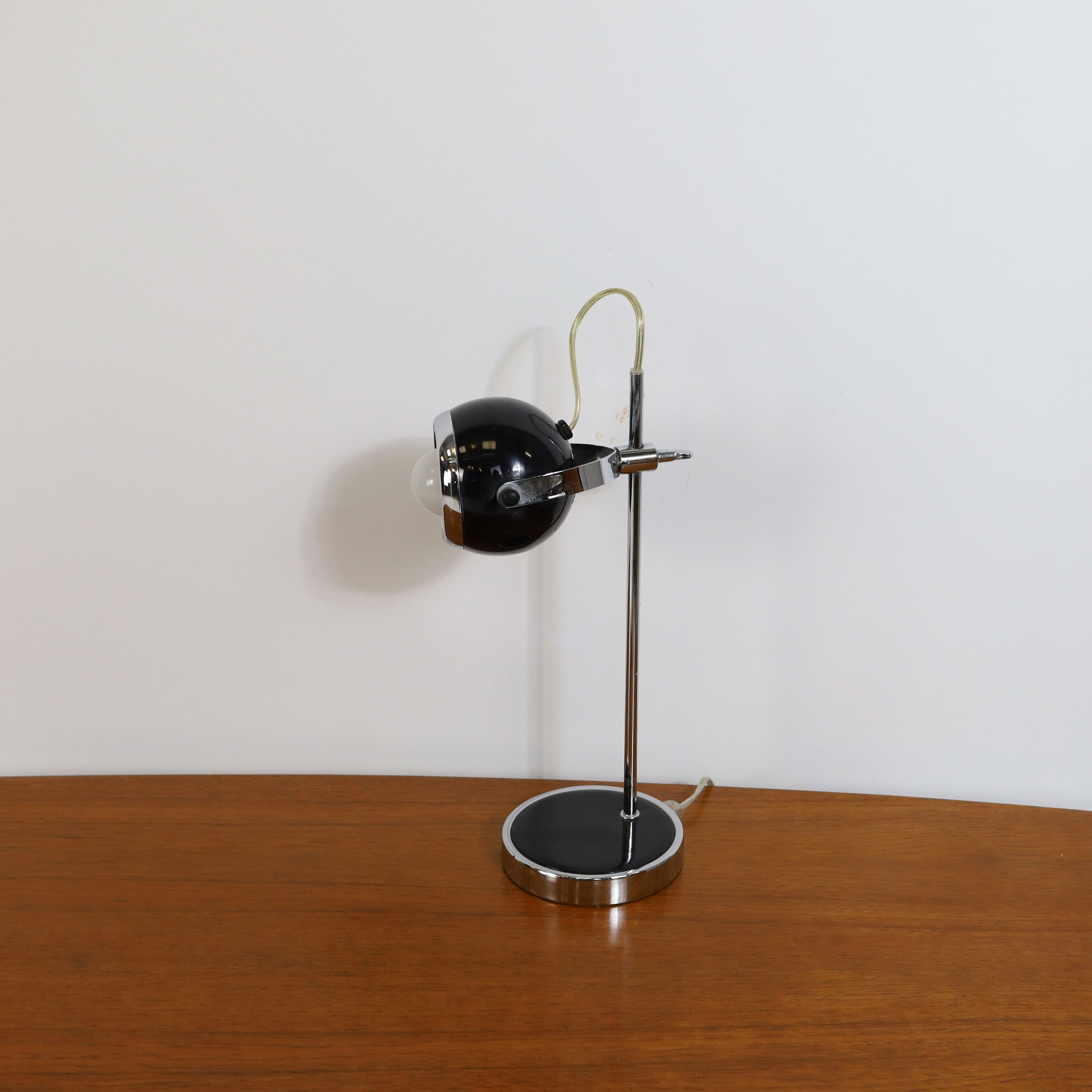 MODERNON LD0327-1