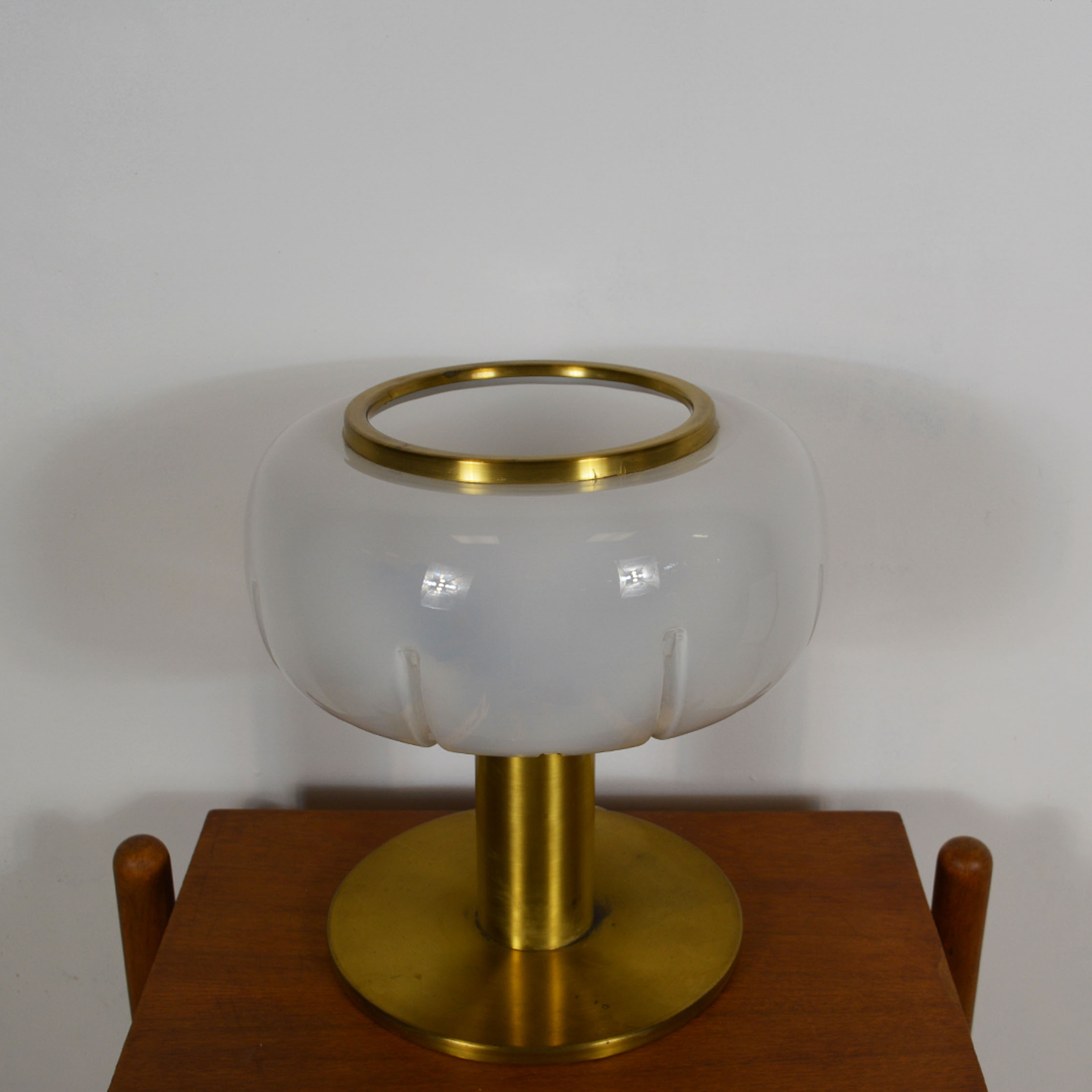MODERNON RLD0256-0066