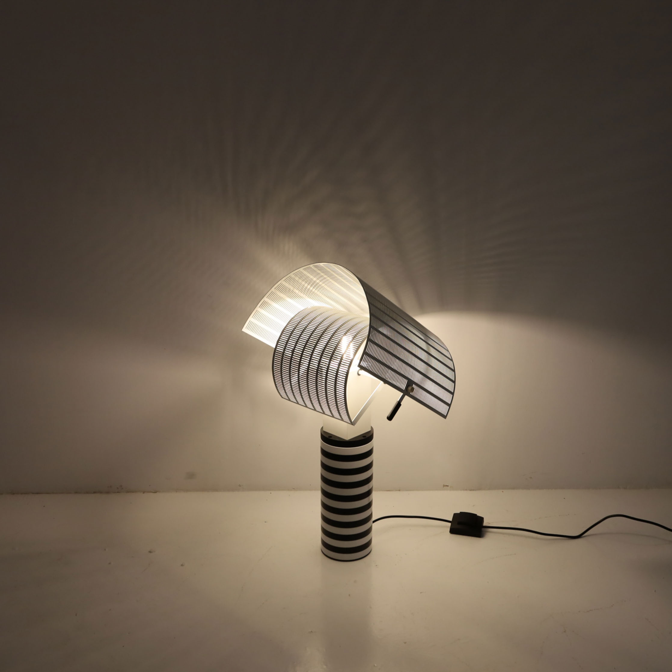 MODERNON RLD0265-4