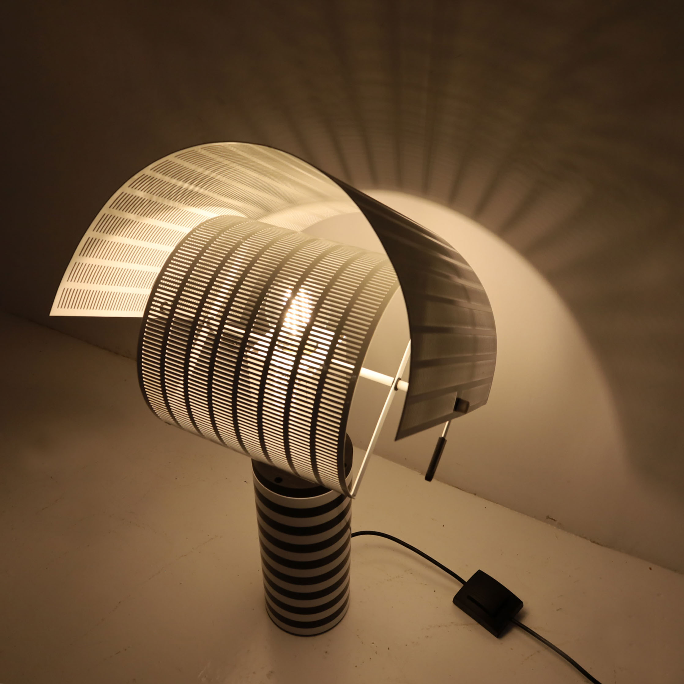 MODERNON RLD0265-6