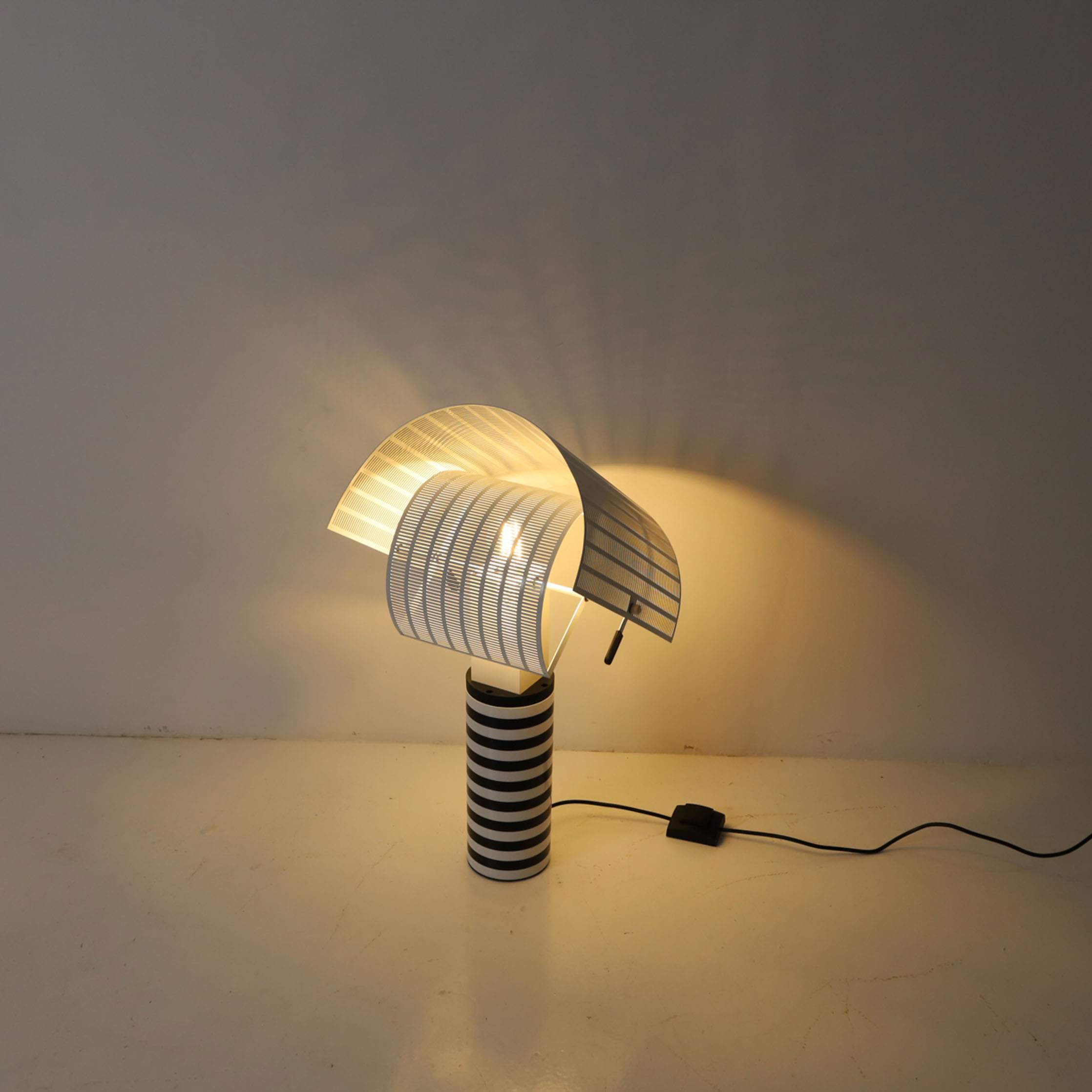 MODERNON RLD0265-8
