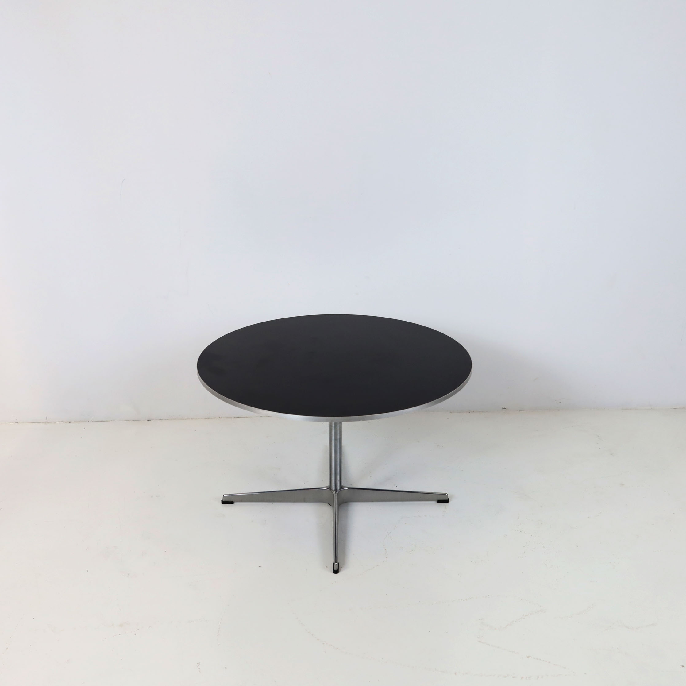 MODERNON RKT0051-