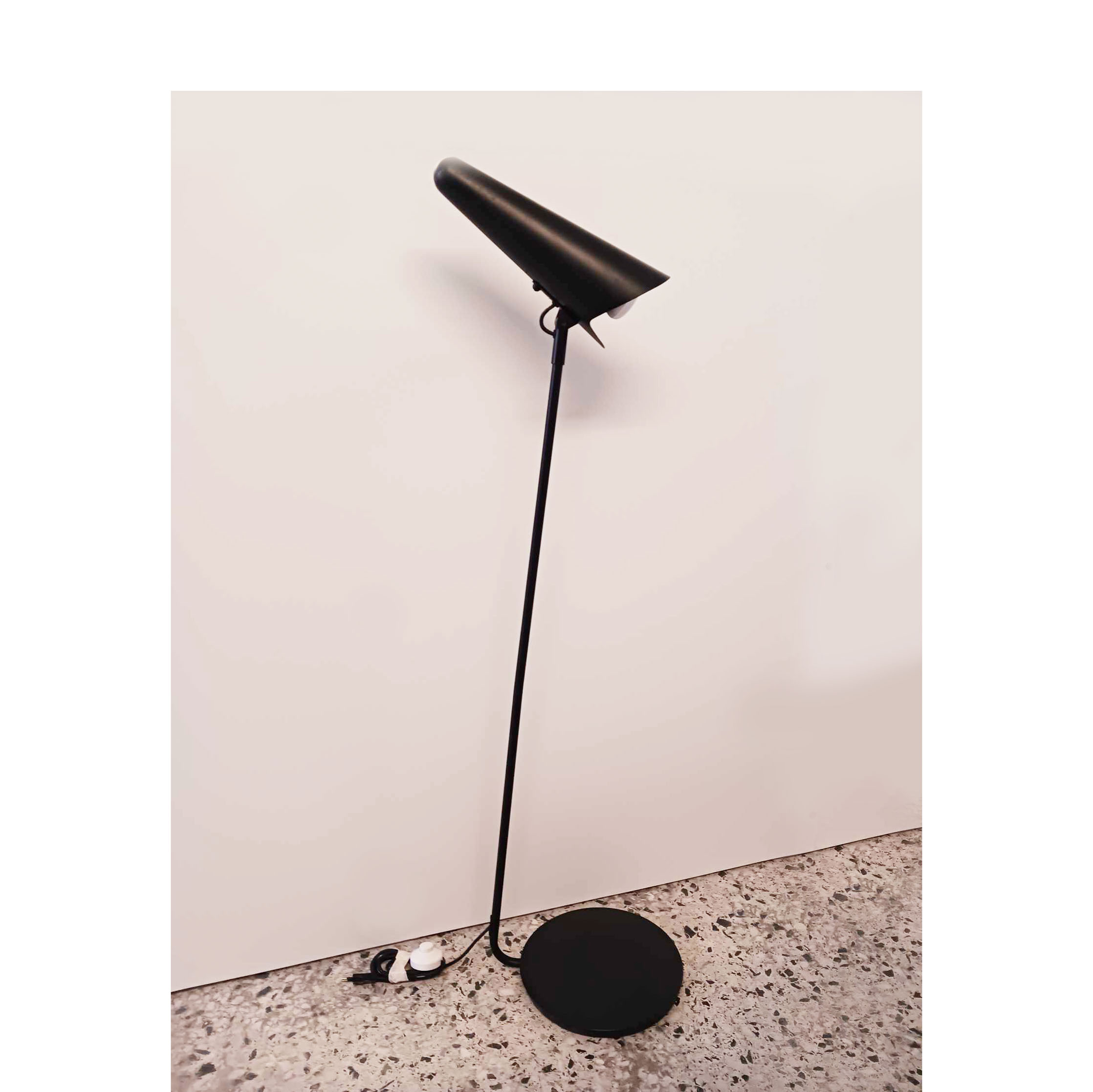 MODERNON RLF0049-1